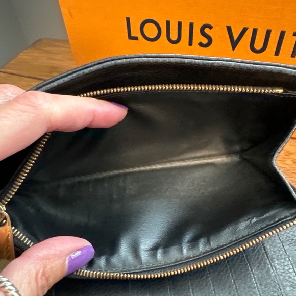 Louis Vuitton Portefeuille Amelia Long Wallet with Unbranded Adjustable Chain - Picture 3 of 5